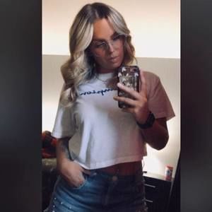 Meet your Posher, Paméla